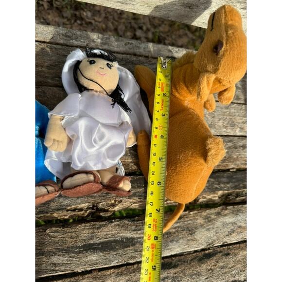 Vintage DMCP Plush Nativity Set - Picture 14 of 15